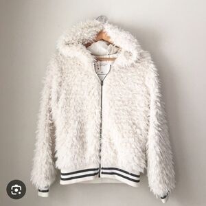Aeropostale Cream Fuzzy Hooded Jacket